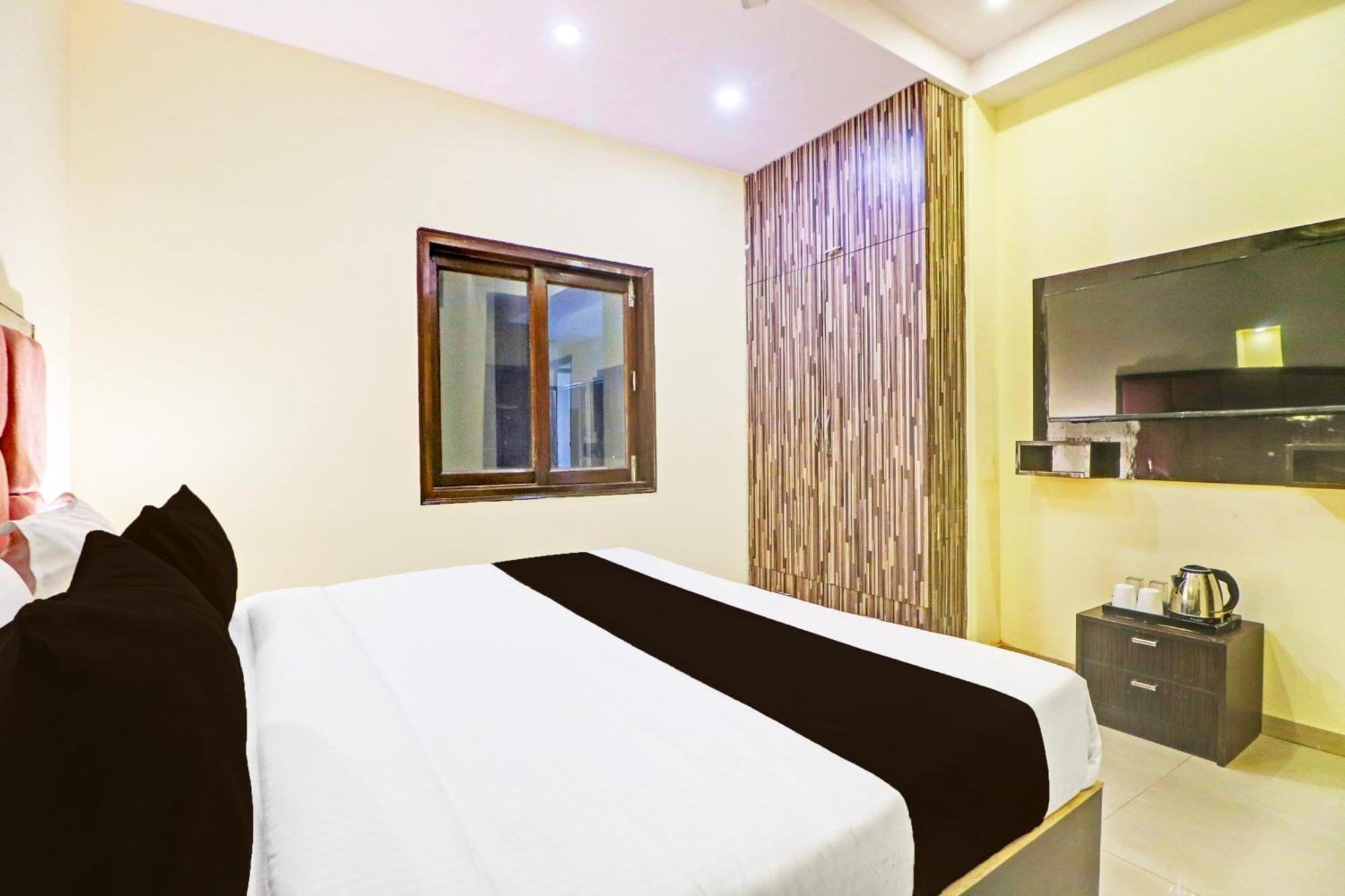 Hotel O Mansarover Inn Нью-Дели Экстерьер фото